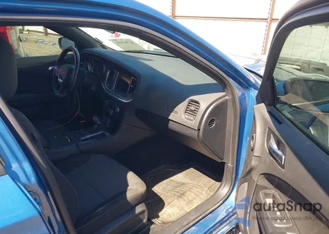 2020 Dodge Charger Sxt Rwd z USA, uszkodzony, nr VIN 2C3CDXBG1LH149932